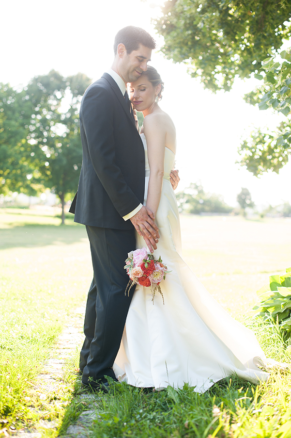 Classic Ottawa Wedding Major's Hill Park