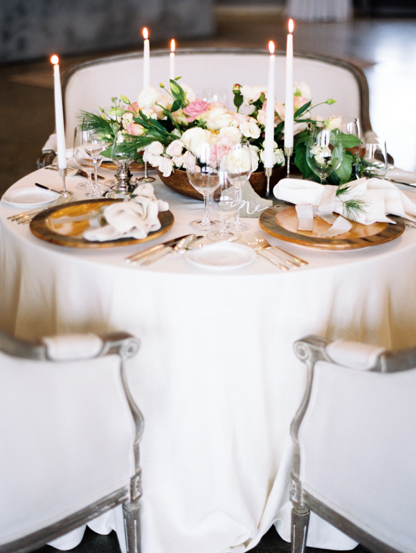 Lynn Lee Weddings at Le Belvedere with Full Bloom Floral Design and AMBphoto