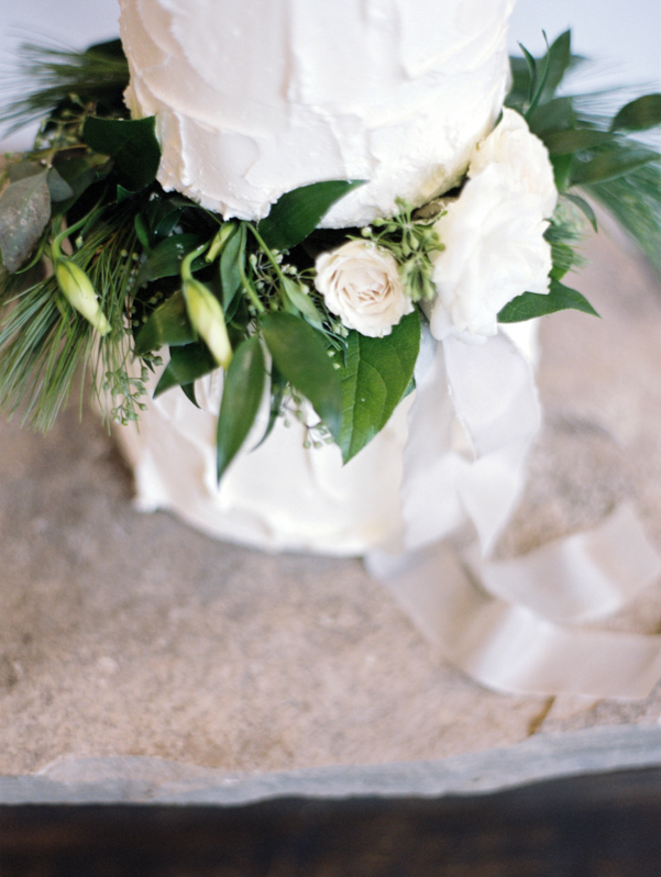 Lynn Lee Weddings at Le Belvedere with Full Bloom Floral Design and AMBphoto