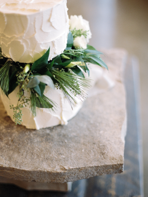 Lynn Lee Weddings at Le Belvedere with Full Bloom Floral Design and AMBphoto